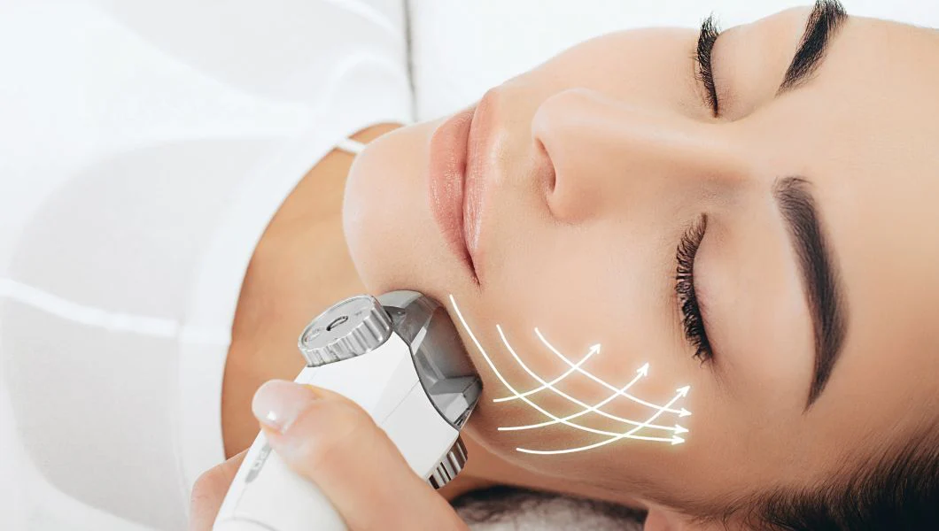 Non surgical face Countour